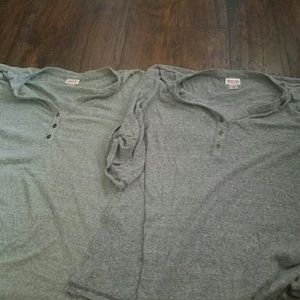 2 cotton tops