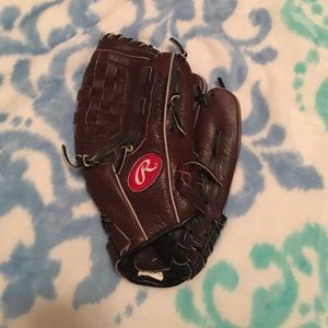 Rawlings softball glove