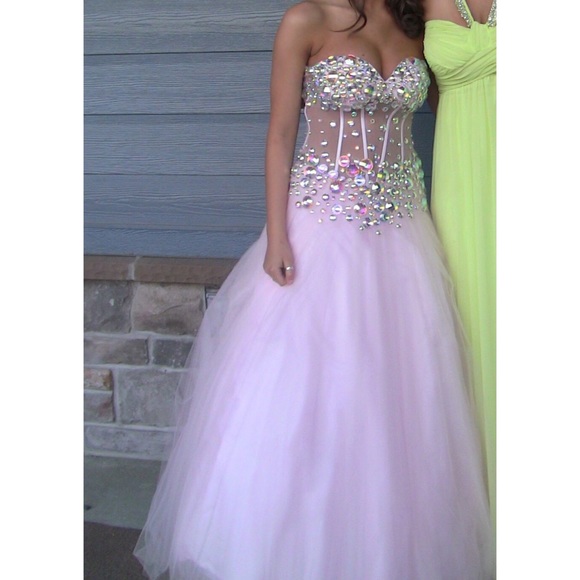 Jovani Size 0 Formal Dress - Picture 2 of 3