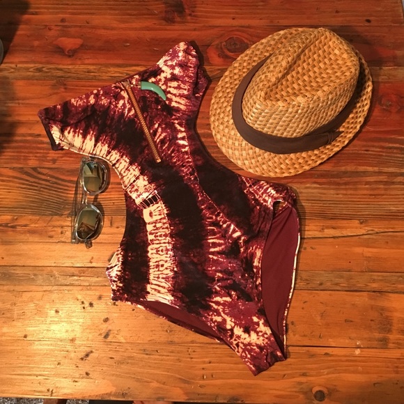 H&M Purple tie dye cut out one piece swim suit
