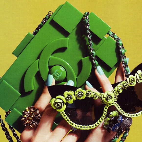 💋Chanel Green Lego - Picture 3 of 3