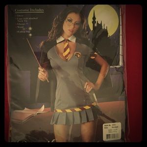 "Wizard Wanda" Halloween costume - (Harry Potter)