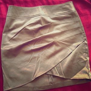 NWT 2b Bebe gold mini skirt
