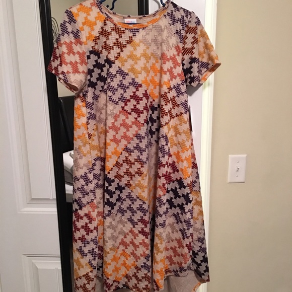Lularoe Carly