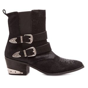 Bundle for Julie! Nightwalker boots & LF tee