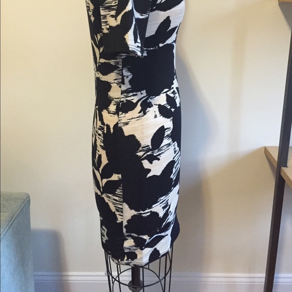 Topshop Bodycon Dress - Picture 2 of 4