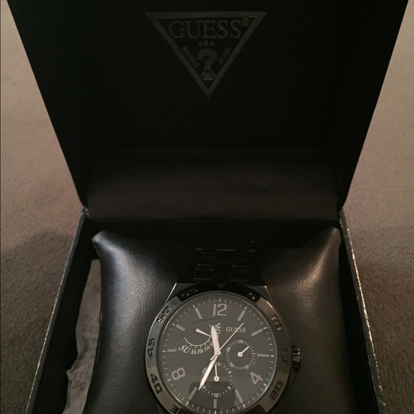 Watch - Picture 4 of 4