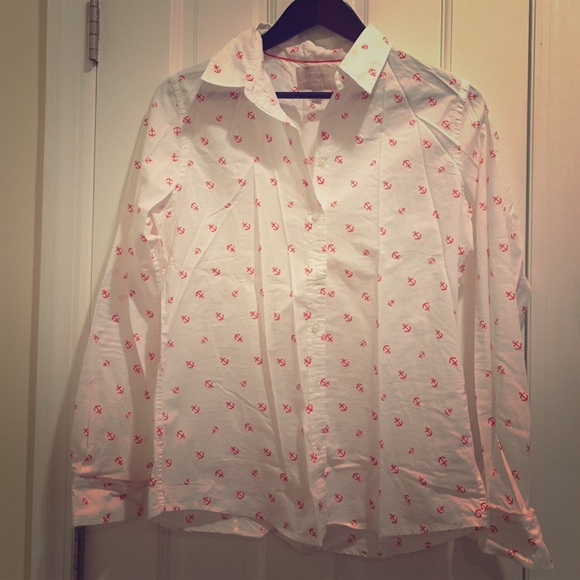 White button down with anchors