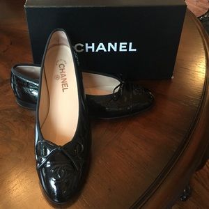 Chanel black flats