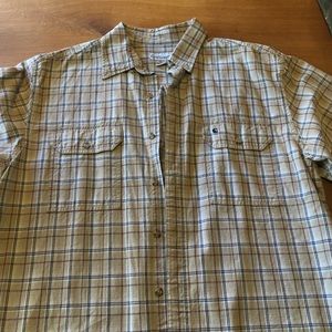 Men's Carhartt shirt
