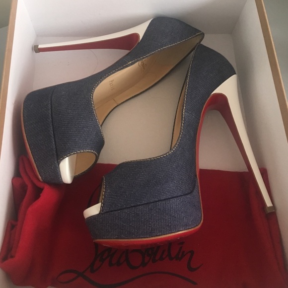 Louboutin Denim peep toe stiletto - Picture 2 of 2