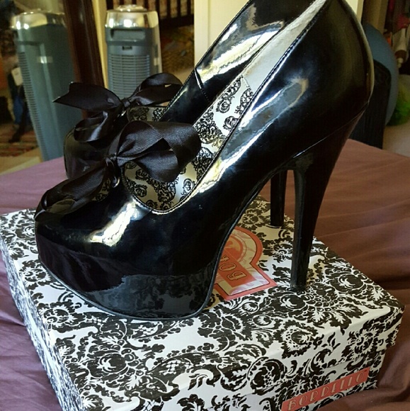 Bordello platform heels