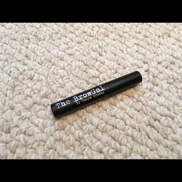 The Brow Gal Clear Brow Gel