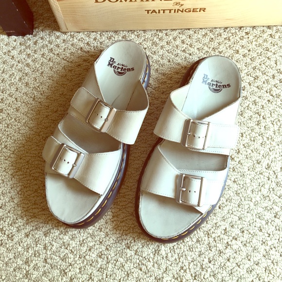 ⚡️ FLASH SALE ⚡️ white dr marten sandals