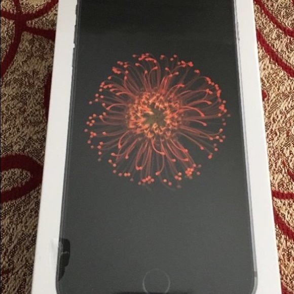 iPhone 6 64g new asking $600 - Picture 1 of 4