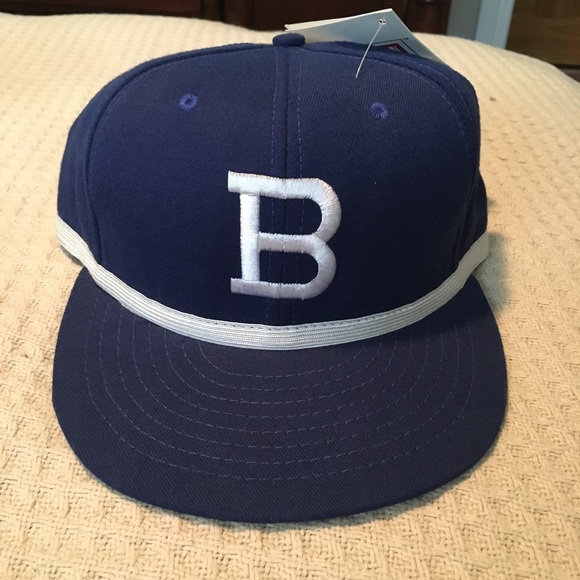 Vintage Brooklyn Dodgers 7 1/2.