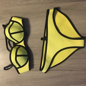 Neon Triangl Bikini