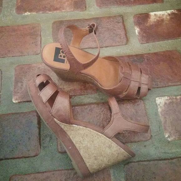 Wedge sandals