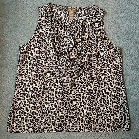 Leopard tank