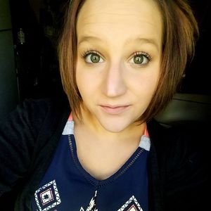 Meet your Posher, Tracy