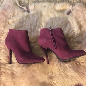 Dolly Aldo bootie size 7