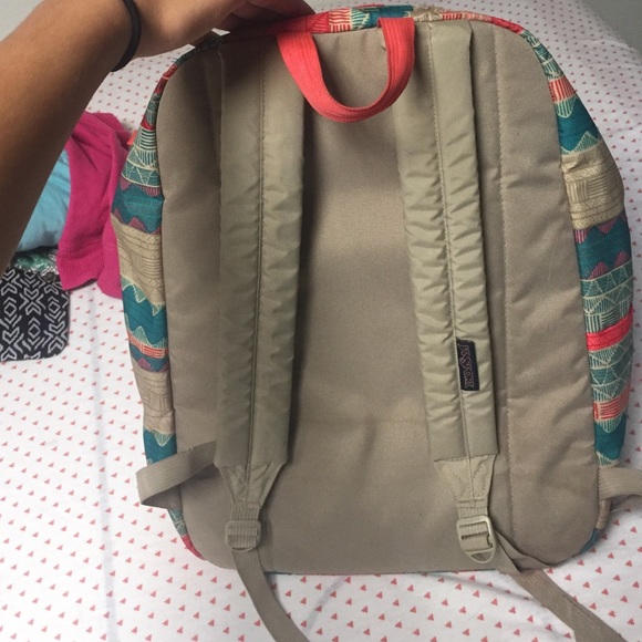 Like new Jansport backpack! - Picture 2 of 3