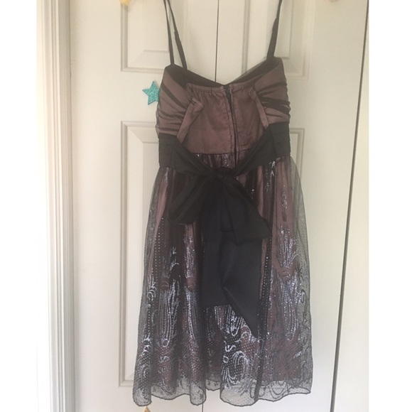 Brown and Silver short party dress - Picture 2 of 4