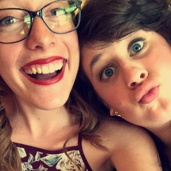 Meet your Posher, Sofia - Picture 1 of 1