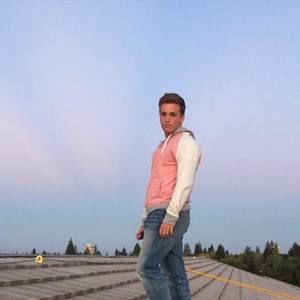 Meet your Posher, Daniel