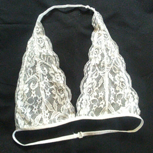 **TRADED**White lace halter bralette