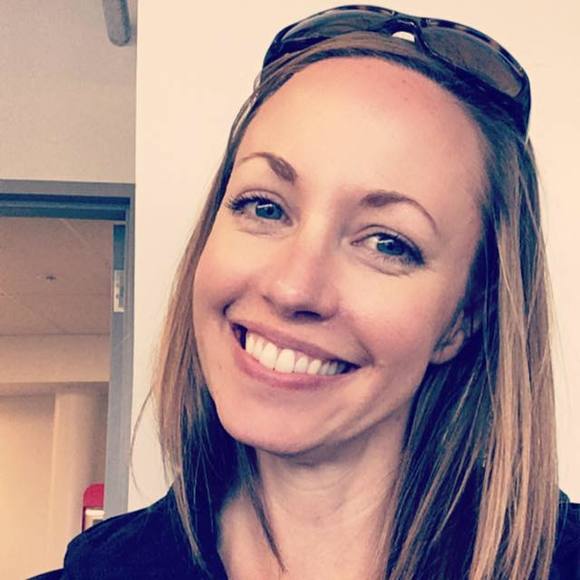 Meet your Posher, Lauren
