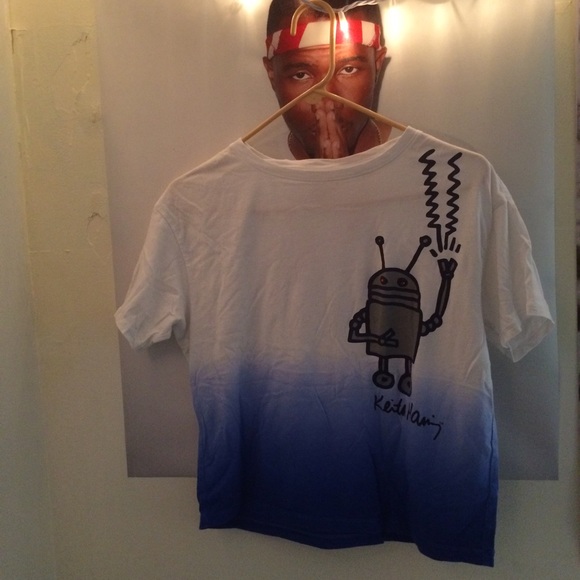 Uniqlo robot t shirt - Picture 2 of 2