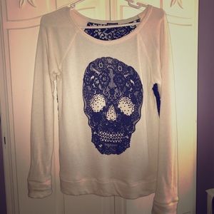 Express sugar skull pull over