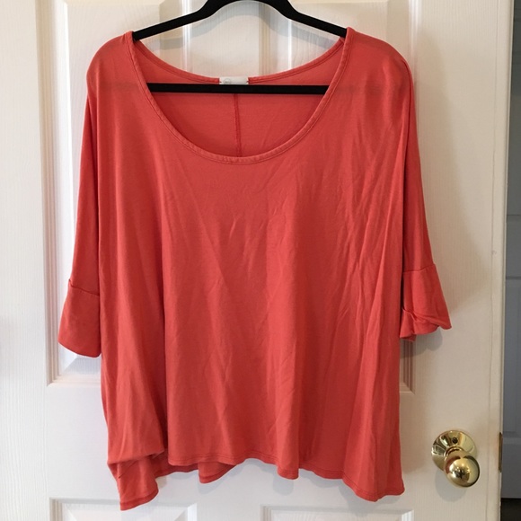 AG slouchy top