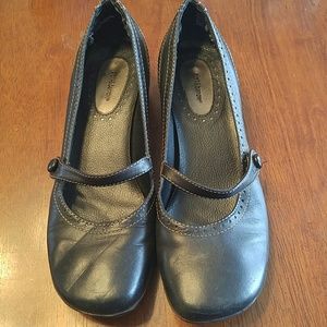 Croft & Barrow Navy Mary Jane