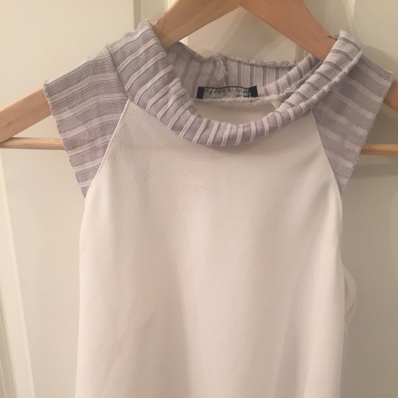 Sleeveless Turtleneck Top