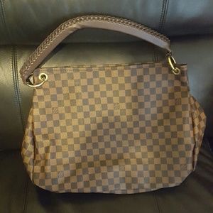 Knock Off Louis Vuitton