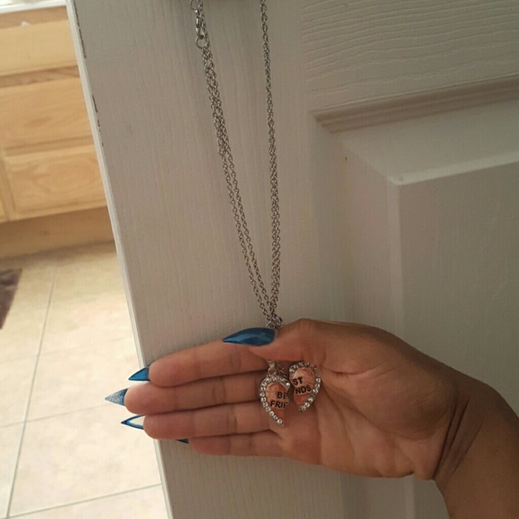 Best friends necklace