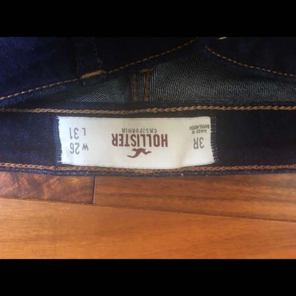 Hollister Jeans - Picture 3 of 3