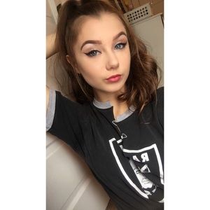 Meet your Posher, Annamarie