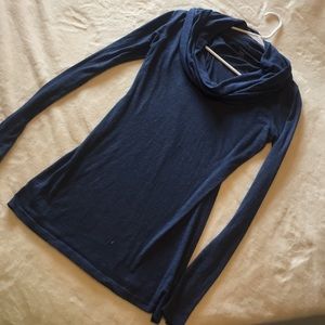 Gap long sleeve cowl neck