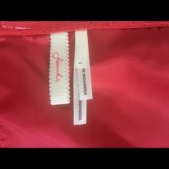 Strapless mini red party dress - Picture 3 of 3