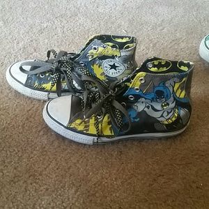 Converse size 3 kids,  5 adults