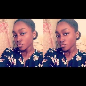 Meet your Posher, Alexis