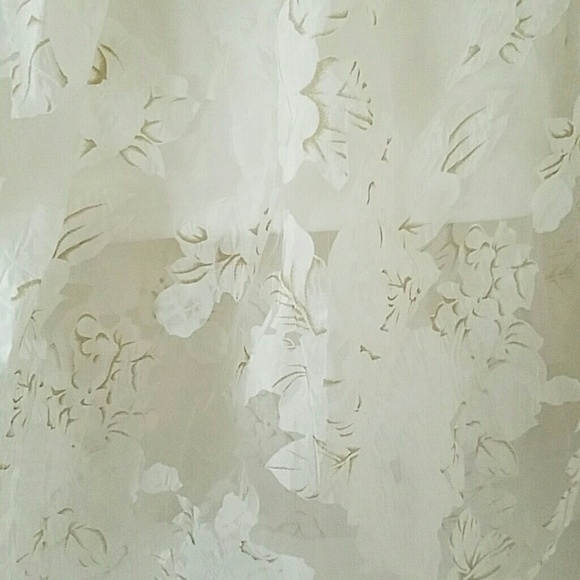 Floral Skirt - Picture 2 of 3