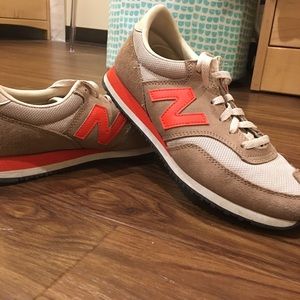 New Balance Tennis Shoes