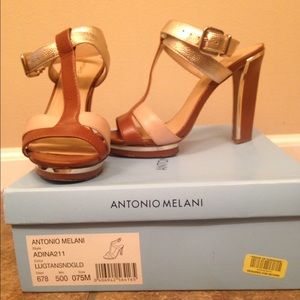 Cute Antonio Melani