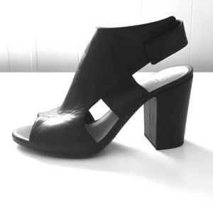 Gianni Bini 90's Pumps