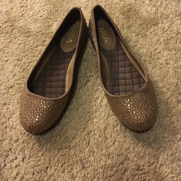 mia shoes flats