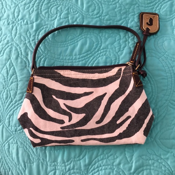 Dooney & Bourke handbag